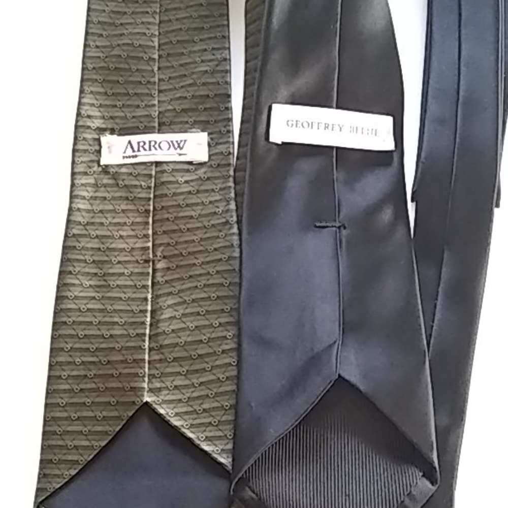 Tie set - Picture 3 of 3